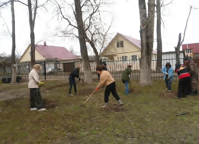 Участие в субботнике.