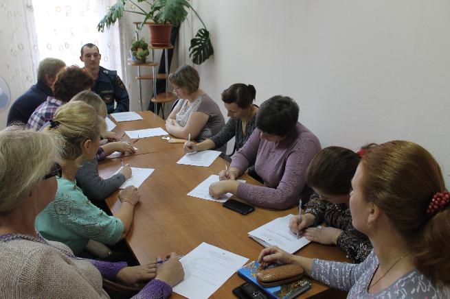 Занятие в «Школе безопасности» для социальных работников на тему: "Пожарная безопасность"