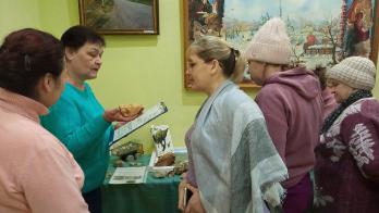Экскурсия по выставке окаменелостей «Смайлик из прошлого»
